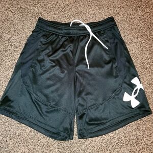 Women's Heatgear basketball shorts